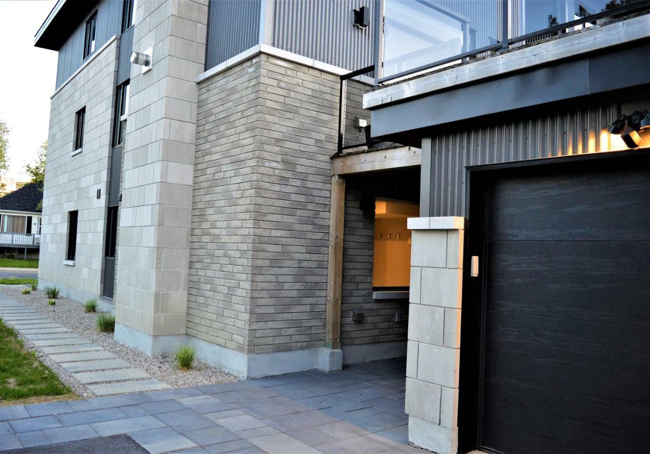Simply Luxury Stays Ottawa Bagian luar foto
